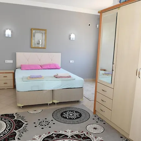 Payallar Lux فيلة كوناكلي